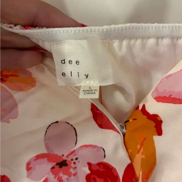 NEW Silk Bodysuit- Floral - Picture 2 of 5